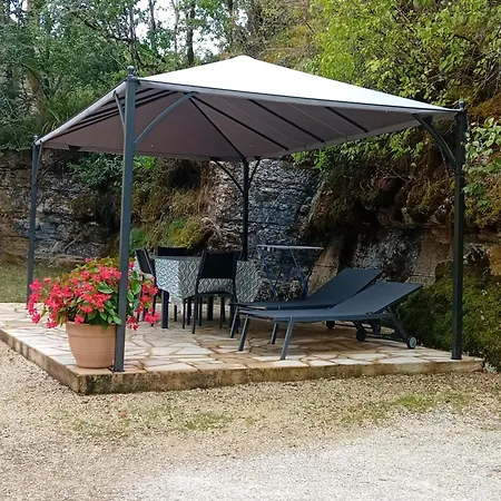 Le Noisetier Nyaraló