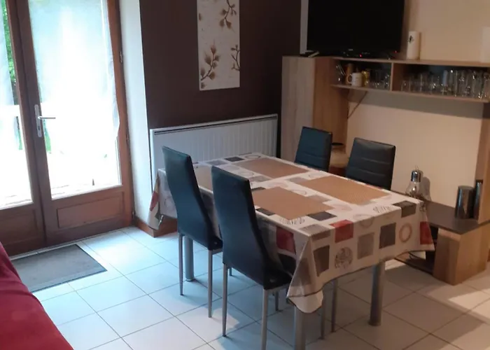 Le Noisetier Tatil Evi