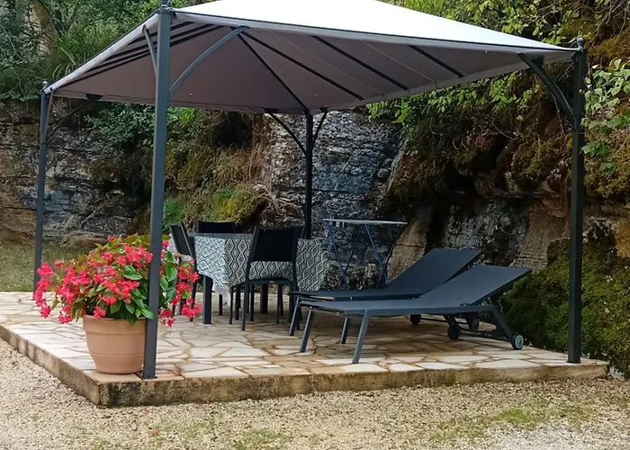 Le Noisetier Tatil Evi